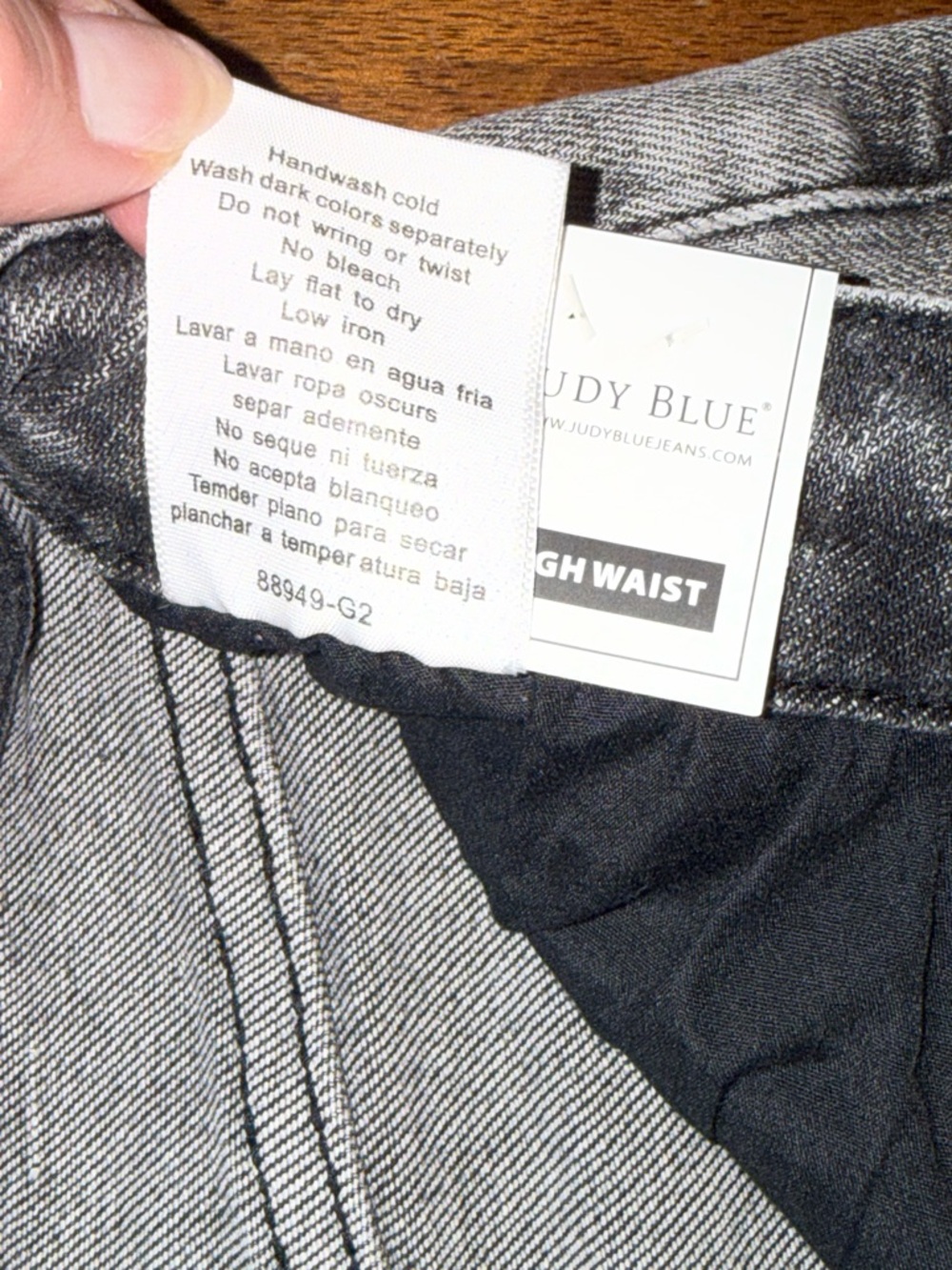 Judy Blue Gray Wide-Leg Crop Flare Jeans with Subtle ombré Fade - Picture 10 of 15